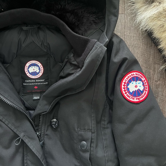Kensington Canada Goose jacket - Picture 2 of 5